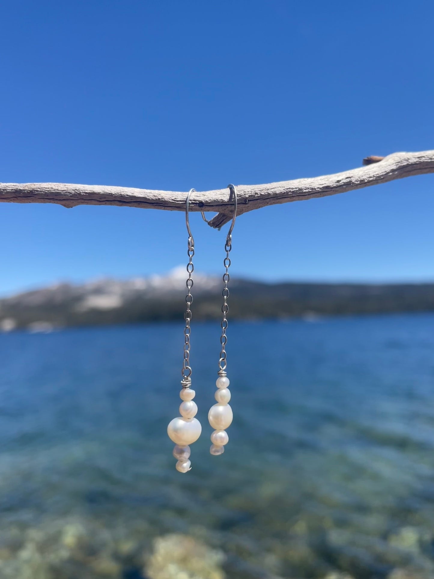 Waterfall chains •Fading Freshwater pearls